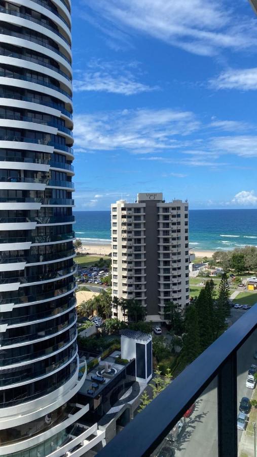 Koko Luxury Apartment In Broadbeach Gold Coast Exterior photo